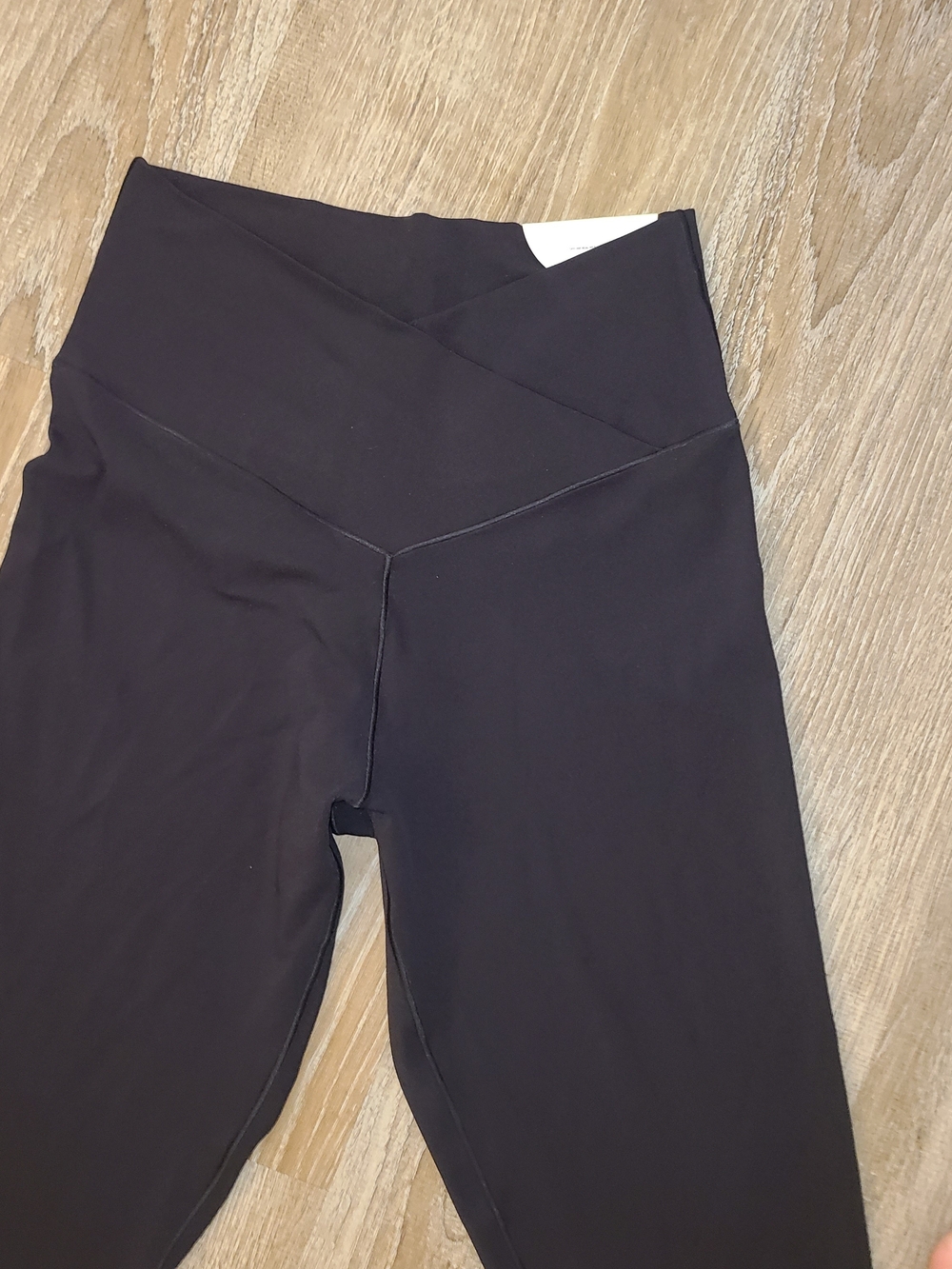NWT aerie Black V-Front High Waist Leggings 7/8